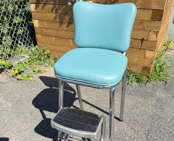 Turquoise retro step stool chair with metal frame and cushioned seat