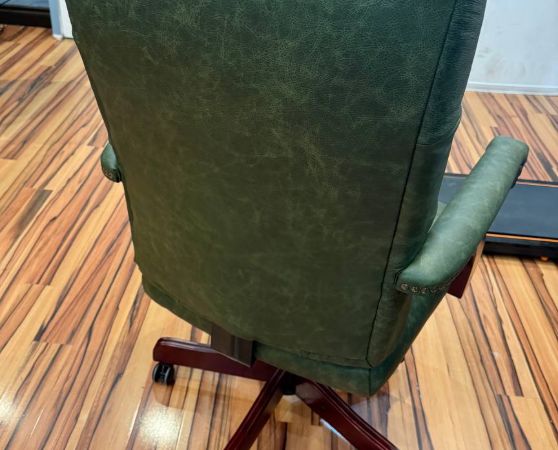 Green Faux Leather Office Chair with a Deep Button-Tufted Backrest and Wooden Arms and Base