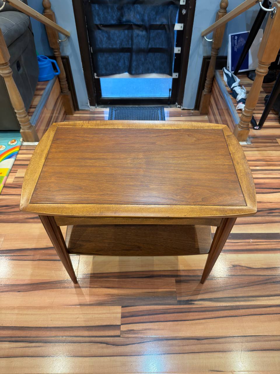 Top of Refinished Mid-Century Modern Walnut End Table stained in Dark walnut danish oil
